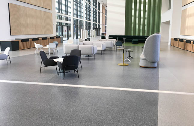 University of the West of Scotland's new Lanarkshire campus installs Flowcrete UK flooring